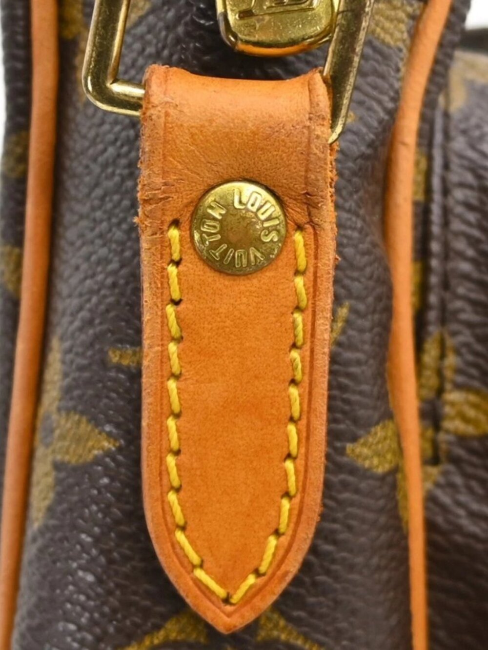 LOUIS VUITTON AMAZON CROSS BODY SHOULDER BAG - Picture 9 of 15